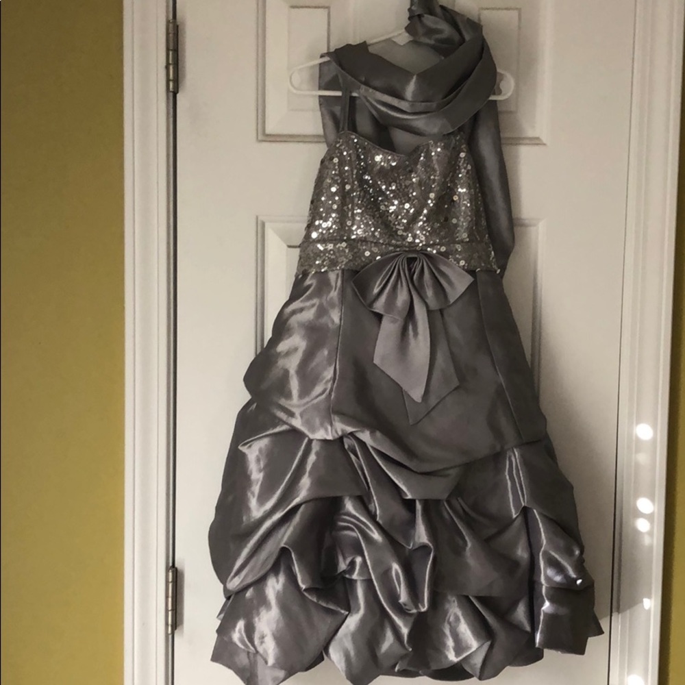 Girls formal dress